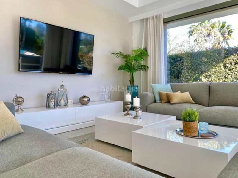 Foto c08244fb-869d-4679-bf70-65a88bb875cf. Lloguer casa amb aparcament piscina a Nueva Atalaya Estepona