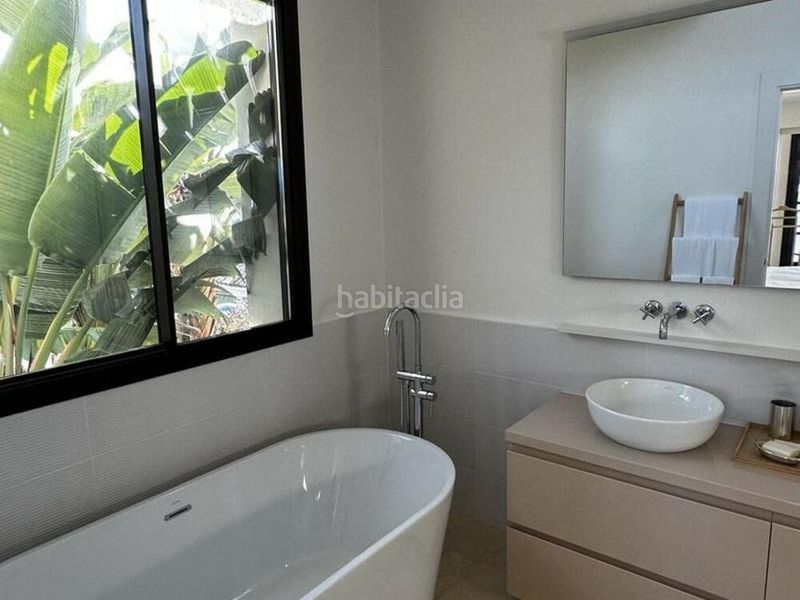 Foto 95f87efd-af76-4894-9232-75ba42dd69cb. Lloguer casa amb aparcament piscina a Puente Romano Marbella