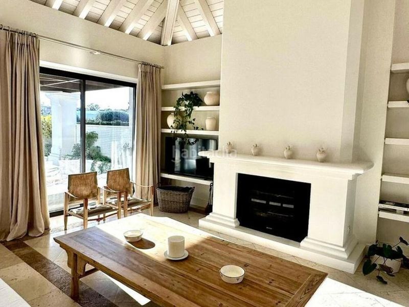 Foto d9069d1b-6cb9-4f0b-a611-abb4bf13dffa. Lloguer casa amb aparcament piscina a Puente Romano Marbella