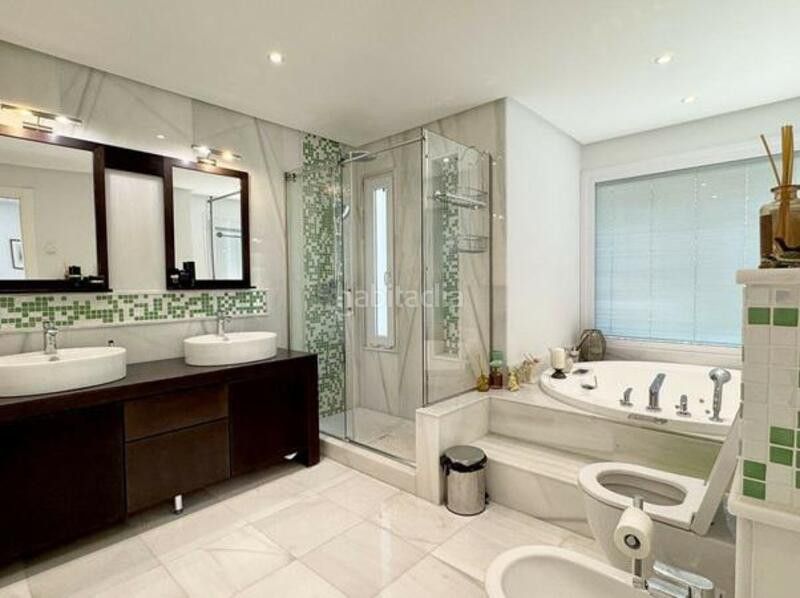 Foto e726ba38-1788-4858-87aa-58b665a7dd1e. Location maison avec chauffage parking piscine dans Marbella