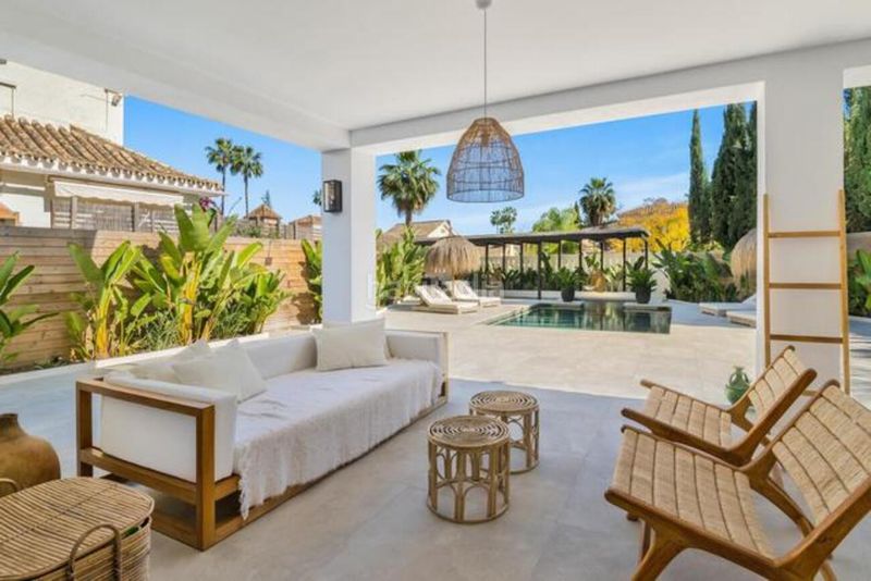 Foto ba037c3d-92c2-4e9b-b4b9-875fbb101f81. Location maison avec chauffage parking piscine dans Marbella