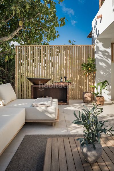 Foto 50282fec-50a2-4209-a29f-6c728f6056c1. Casa aparellada amb aparcament piscina a lomas de Marbella club Marbella