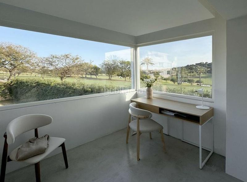 Foto 6f7b5963-f43d-4f6f-8ca8-54f20dd22827. Casa adossada amb calefacció aparcament piscina a Marbella