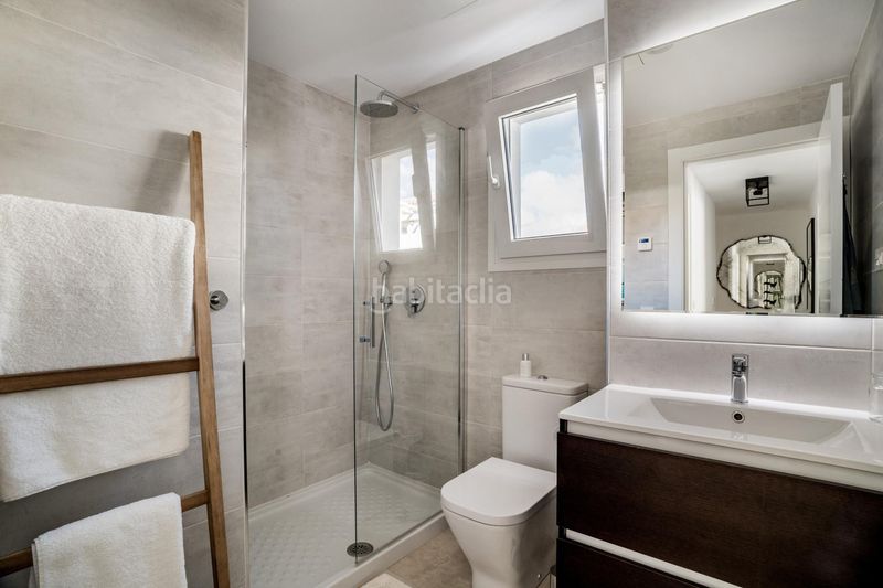 Foto 0c989fd7-4ce5-4d47-b71b-019eefbce32b. Lloguer casa adossada amb aparcament piscina a Calahonda Mijas