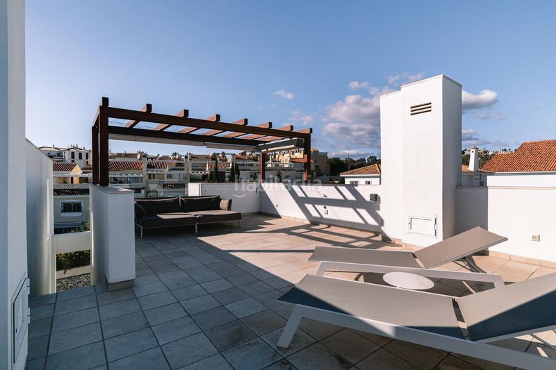 Foto e801bdac-cd2f-4ecd-b47f-7608d799ddf5. Lloguer casa adossada amb aparcament piscina a Calahonda Mijas