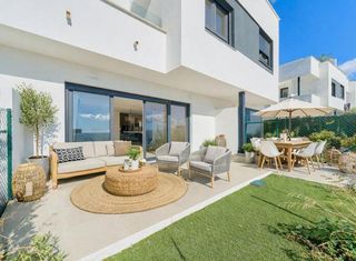 Casa en La Cala Mijas. Vivienda mediterránea contemporánea en la cala de mijas