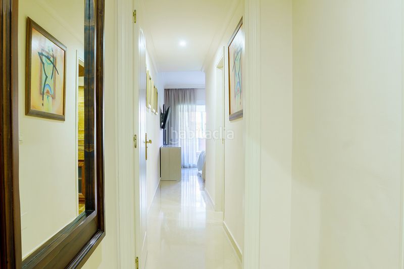 Foto 331a1632-4490-49b6-9483-2bb691f82c8a. Planta baixa a isabel de valois 2 a Puerto Banús Marbella