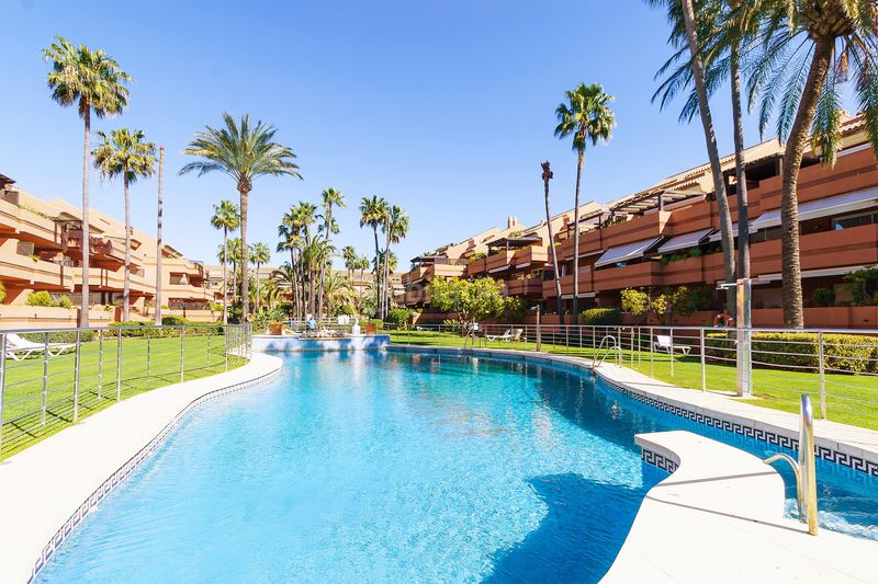 Foto 5a68c190-2660-4003-9640-edbf71b5cc88. Planta baixa a isabel de valois 2 a Puerto Banús Marbella