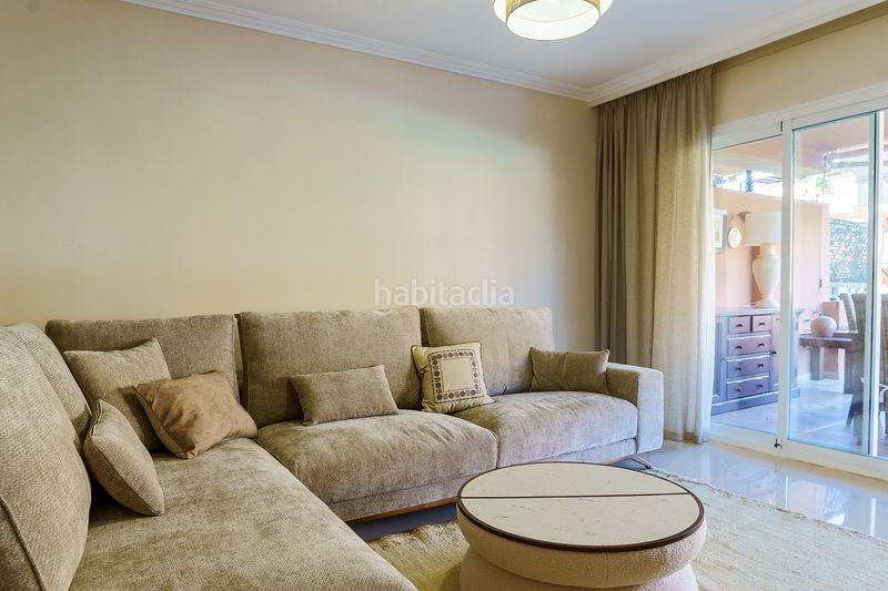 Foto d72feab1-1ed9-4c6c-a0dc-84aef54cdbbd. Planta baixa a isabel de valois 2 a Puerto Banús Marbella