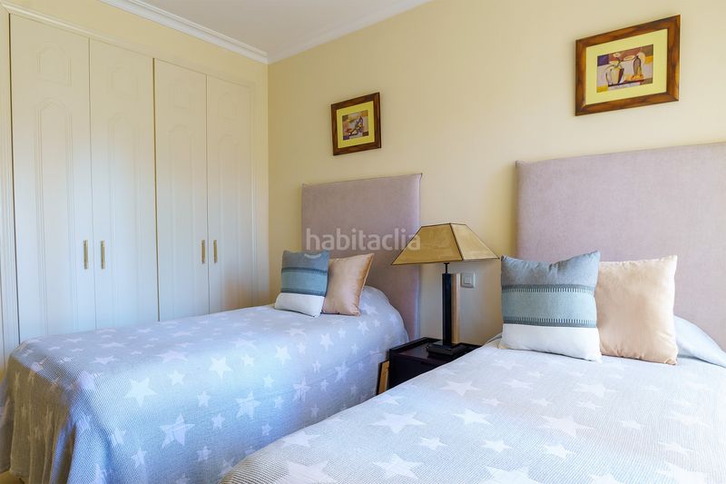 Foto f7e98916-f8c0-4174-8a5b-e81659a25dea. Planta baixa a isabel de valois 2 a Puerto Banús Marbella