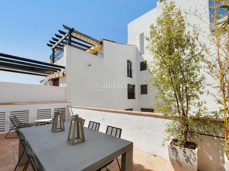 Foto e7a29e8a-13c5-4288-a88c-14e10a26572b. Planta baixa amb calefacció aparcament piscina a Marbella
