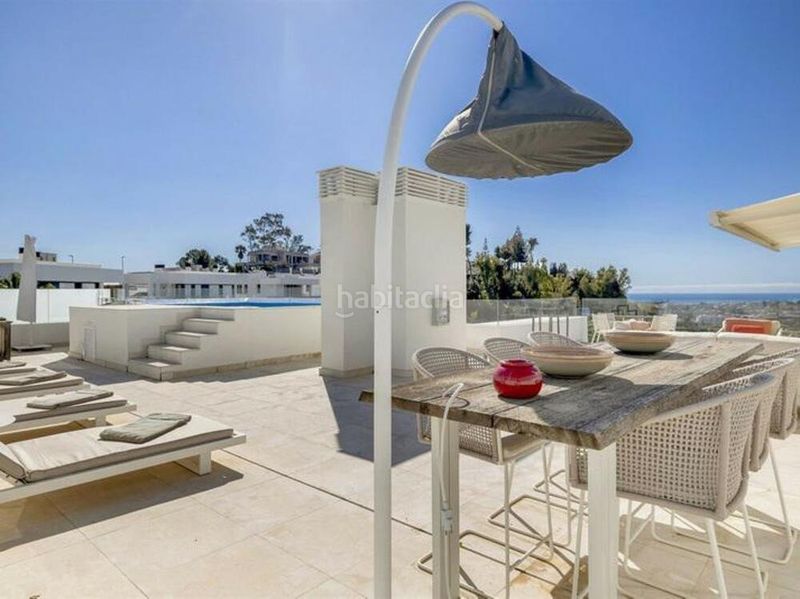 Foto 54c5a85b-d1dc-44b2-b894-1e369e8f2714. Àtic amb aparcament piscina a Nueva Andalucía centro Marbella