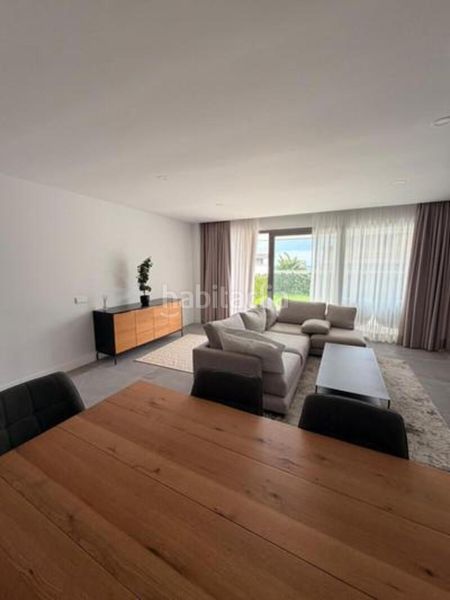 Foto d5bdf271-cc9f-4d33-be84-c4d325e3db56. Lloguer casa adossada amb calefacció aparcament piscina a Mijas
