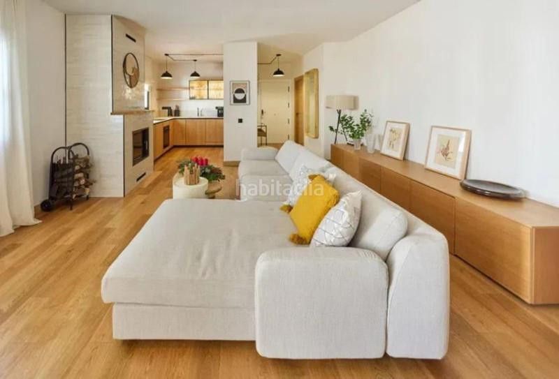 Foto 57fc2bc0-dd2c-4c16-8ca5-5bed47e89772. Apartament amb calefacció aparcament piscina a Puerto Banús Marbella