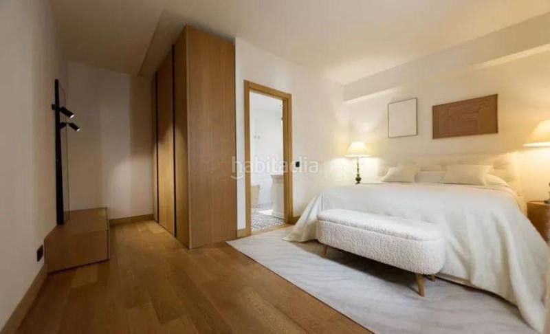Foto f8bae65b-0124-4676-b3b9-be24c3ab0e11. Apartament amb calefacció aparcament piscina a Puerto Banús Marbella