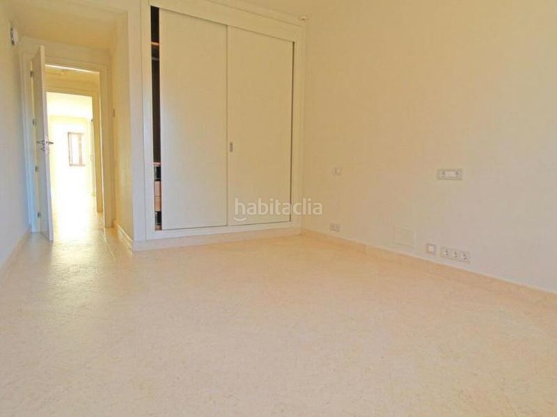 Foto 0999fe8d-01fd-46bd-b8f1-816189acaeea. Àtic amb aparcament piscina a Casasola Estepona