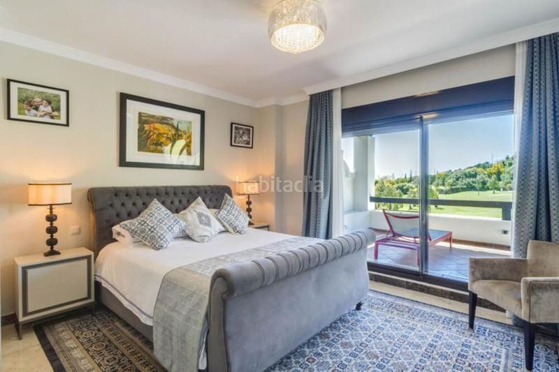 Foto 84d2c9f5-4474-4121-b548-80666d3caf18. Casa aparellada amb aparcament a Valle Romano Golf Estepona