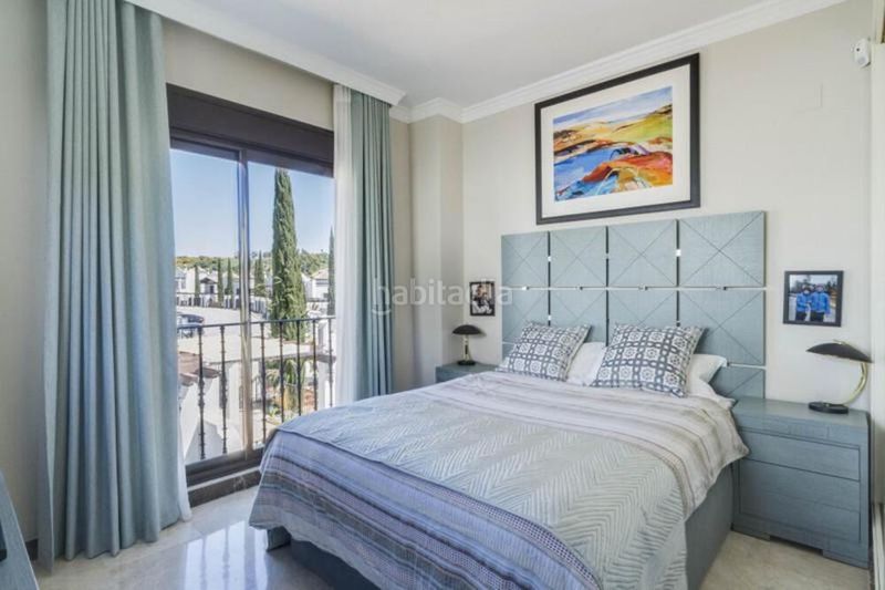 Foto dc333813-dc24-4184-858b-053964939f8a. Casa aparellada amb aparcament a Valle Romano Golf Estepona
