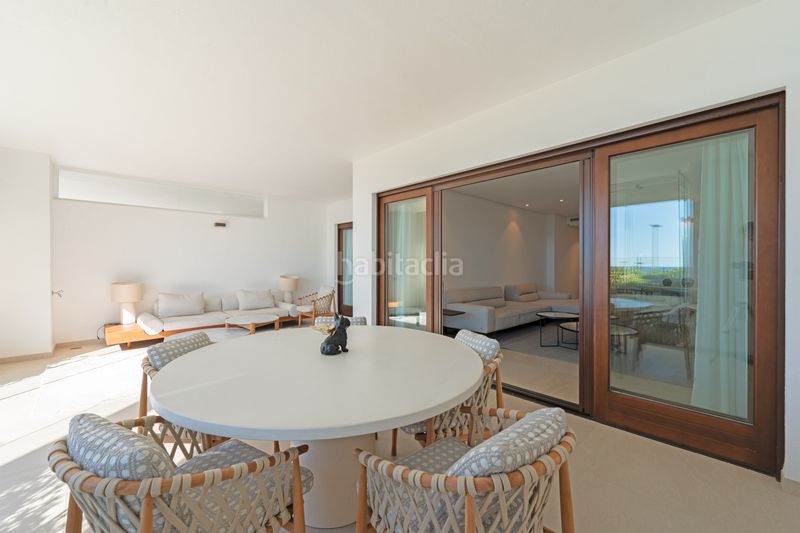 Foto 73c9f8b5-b255-4159-ae0a-773e3b4ab10c. Planta baja en Seghers Estepona