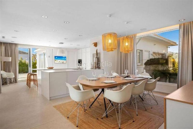 Foto 6b3cef50-f3ad-49d5-8d15-9f2396419859. Lloguer casa amb aparcament piscina a El Rosario - Ricmar Marbella