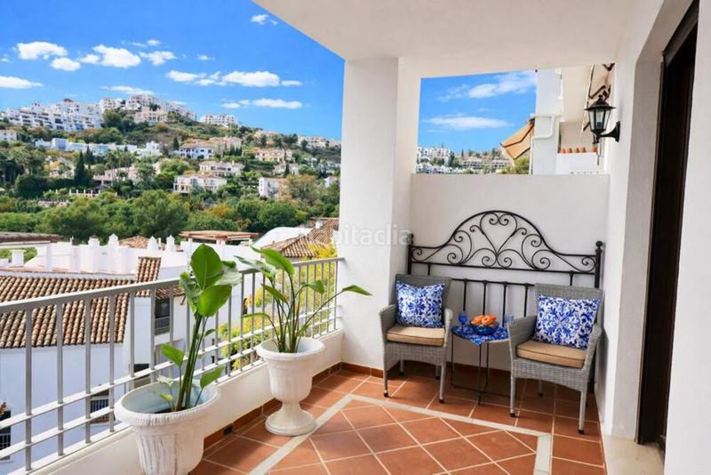 Foto 6d214084-20f8-4a23-8d9b-8c93347bcc0f. Apartament amb calefacció aparcament piscina a los arqueros - puerto del almendro Benahavís