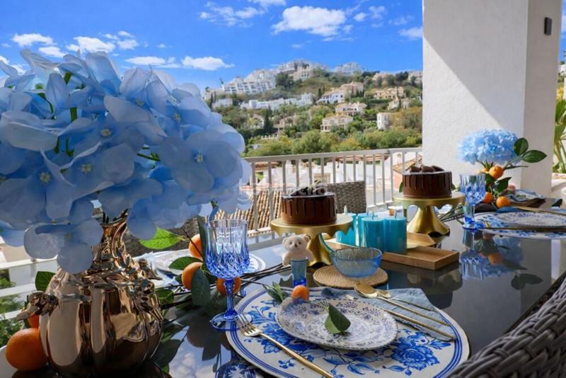 Foto 6e822468-ee9e-4df1-a123-c0971888e842. Apartament amb calefacció aparcament piscina a los arqueros - puerto del almendro Benahavís