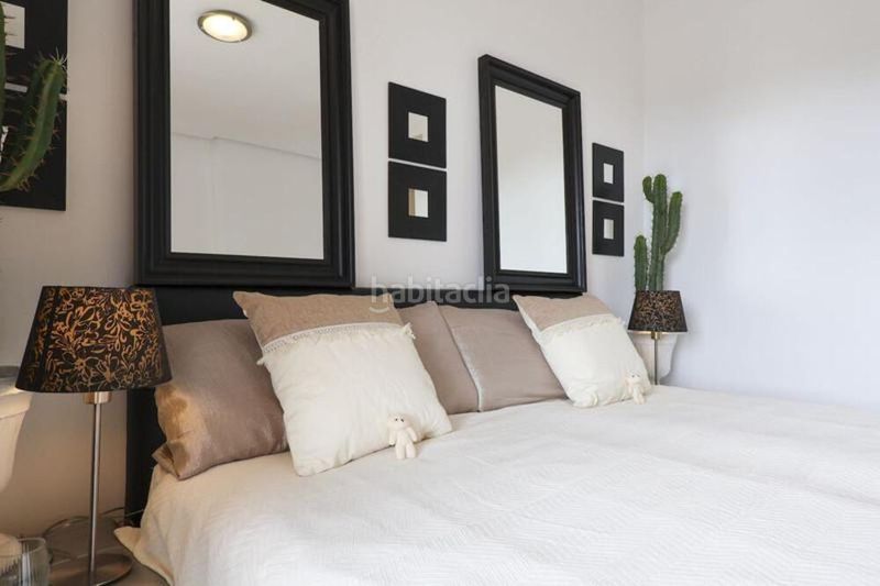 Foto ac43e0e3-b8ce-4dbf-b53a-bd118197a9a5. Apartament amb calefacció aparcament piscina a los arqueros - puerto del almendro Benahavís