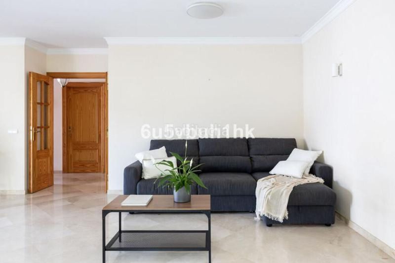 Foto f53267a1-f144-4b13-b15f-23289ea11a90. Casa adossada amb aparcament a San Pedro de Alcántara Pueblo Marbella