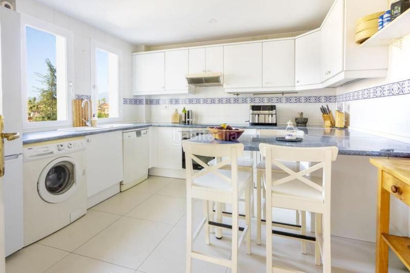 Foto aa22ec47-8af1-4bde-9090-e1eed8a3bf9d. Àtic amb aparcament piscina a Atalaya