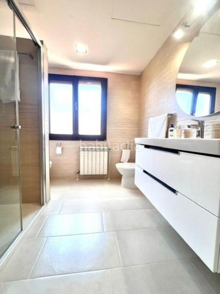 Foto bd09a66c-443f-4246-96fa-21d13dc1f111. Casa amb calefacció aparcament piscina a Guadalmina Alta Marbella