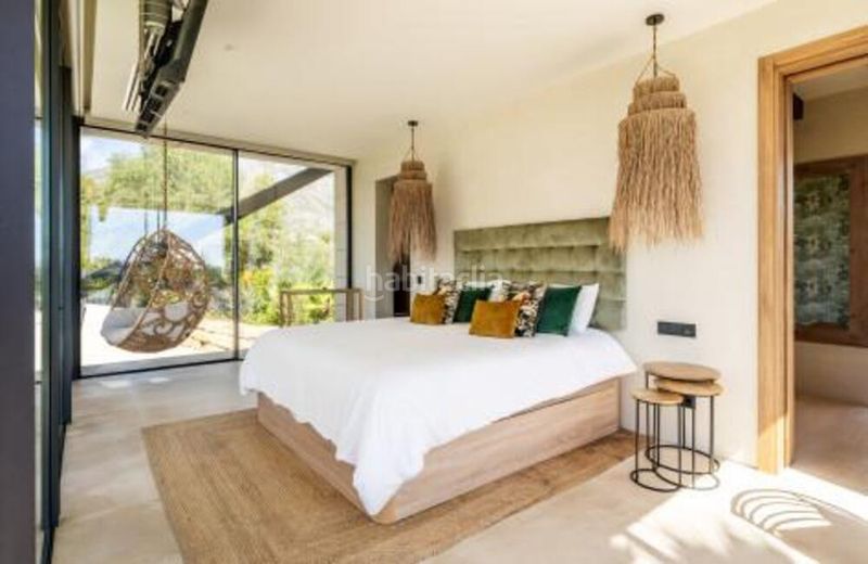 Foto 2fbff1c6-af4a-4e7b-a323-97a629ff7ffc. Lloguer casa amb aparcament piscina a lomas de Marbella club Marbella