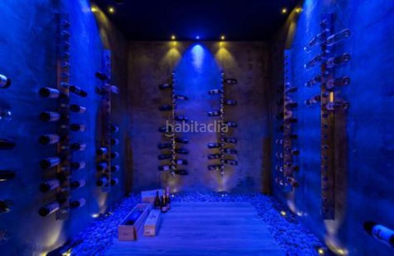 Foto 3bab564f-f94e-4dfd-80bf-5d897e152df4. Lloguer casa amb aparcament piscina a lomas de Marbella club Marbella