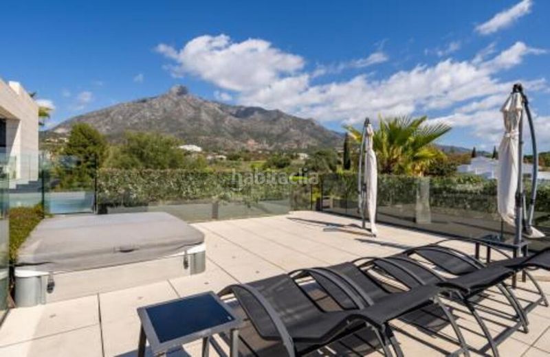 Foto 8ac52e75-964e-4738-96e5-dc4d7c81db1b. Lloguer casa amb aparcament piscina a lomas de Marbella club Marbella