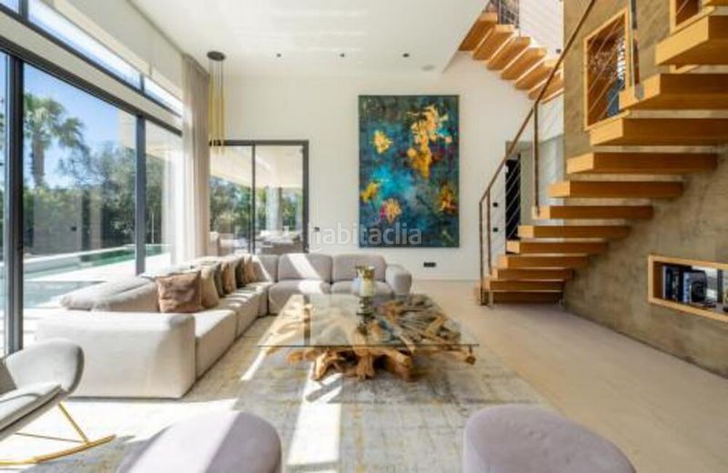 Foto db30f683-42df-47e0-8ef1-975a7aab74d3. Lloguer casa amb aparcament piscina a lomas de Marbella club Marbella