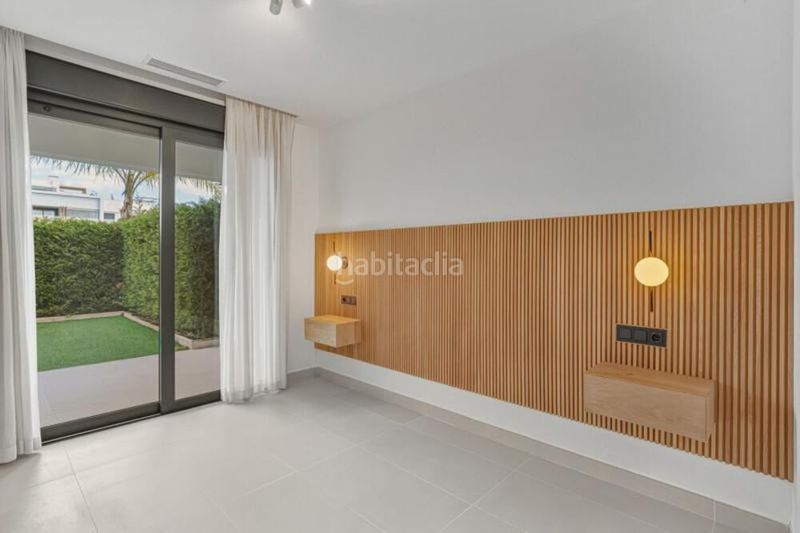 Foto 08b8ec9e-42f9-42e1-95a9-60591f334b2f. Planta baixa amb aparcament piscina a Cancelada Estepona