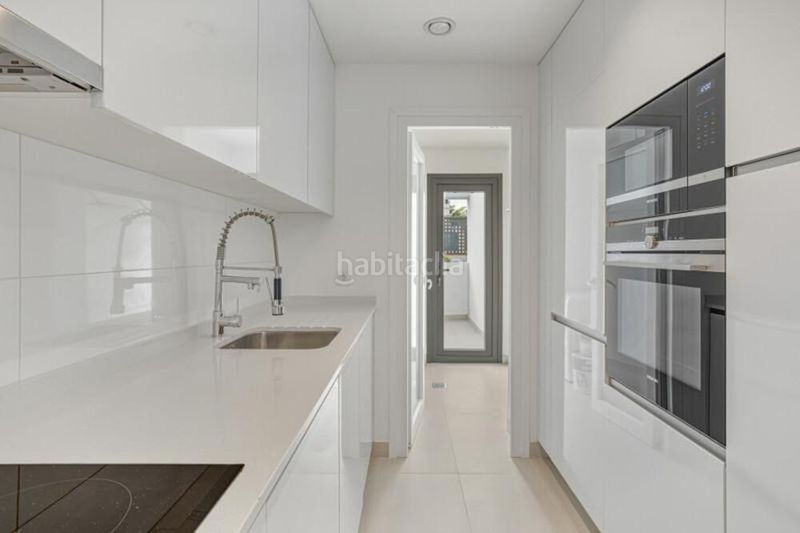 Foto 47f603ed-7a50-477b-bf78-ab31f00f44c4. Planta baixa amb aparcament piscina a Cancelada Estepona