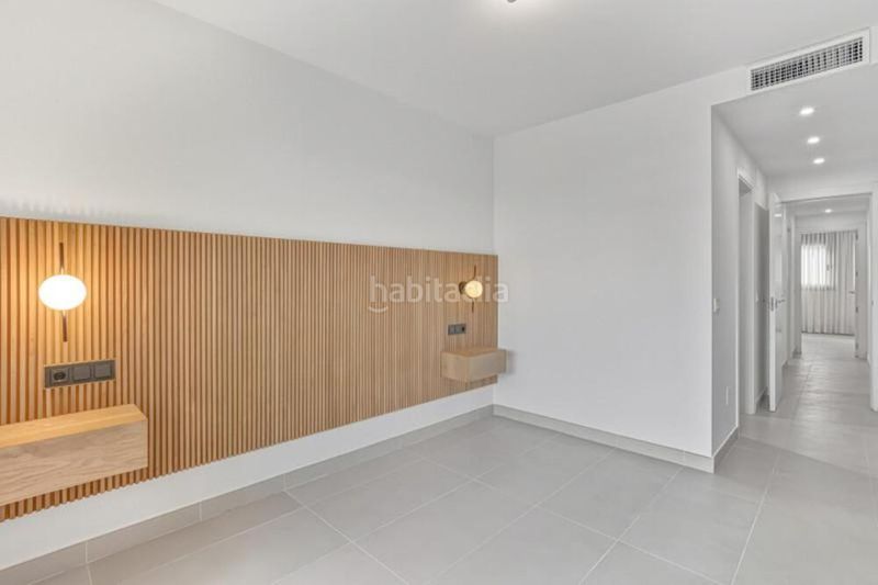 Foto bd2b5456-42d5-4712-a95e-bf36636fd630. Planta baixa amb aparcament piscina a Cancelada Estepona