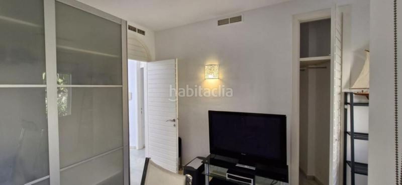 Foto 960c0ced-2a0b-4862-a512-c334097c14c2. Lloguer casa adossada amb aparcament piscina a lomas de Marbella club Marbella