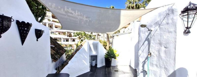 Foto ec083b23-a989-4f79-a0d3-b5408e409c1f. Lloguer casa adossada amb aparcament piscina a lomas de Marbella club Marbella