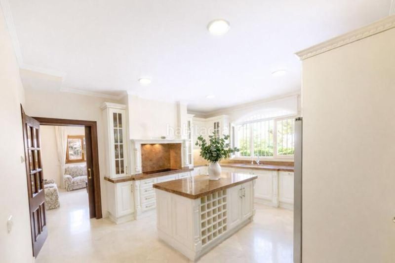 Foto 5120a96e-4ec1-40d3-86eb-e769d9c56b96. Lloguer casa amb aparcament piscina a El Rosario - Ricmar Marbella