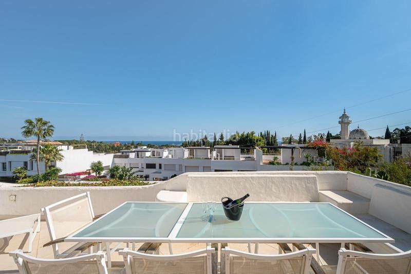 Foto 2025d3bb-b3a1-46b9-9d87-9c665bf05504. Lloguer apartament amb calefacció aparcament piscina a Marbella