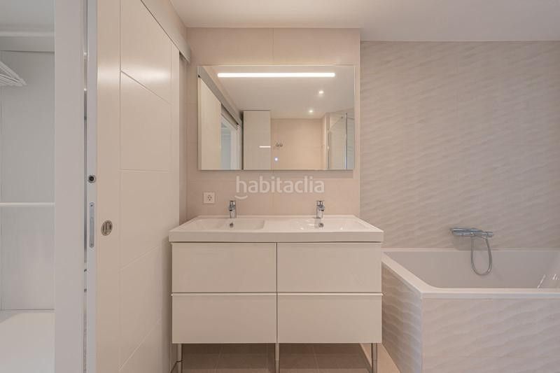 Foto 52753956-0681-4cc4-ad4e-b48d81a217e6. Lloguer apartament amb calefacció aparcament piscina a Marbella