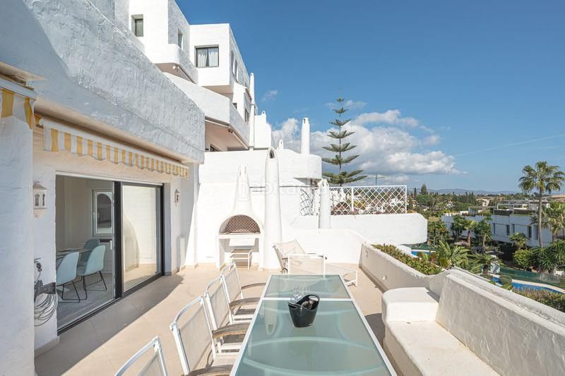 Foto 59cdc9ad-31e9-46de-ab90-5b5f66b759db. Lloguer apartament amb calefacció aparcament piscina a Marbella