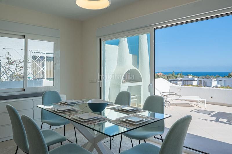 Foto 7f6e5cf1-a90f-4771-a7b0-0cc93d60e34a. Lloguer apartament amb calefacció aparcament piscina a Marbella