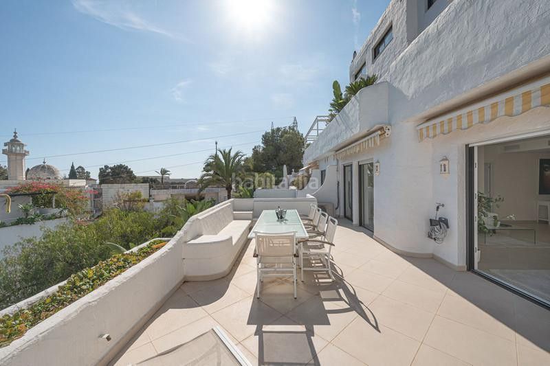 Foto b0e9e179-0b10-4e00-8b6c-66a49123d132. Lloguer apartament amb calefacció aparcament piscina a Marbella