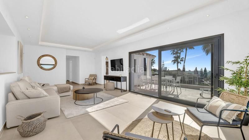 Foto 782b3135-0d9b-43ed-bb84-4f7a83d58a0e. Alquiler casa lujo en Elviria Marbella