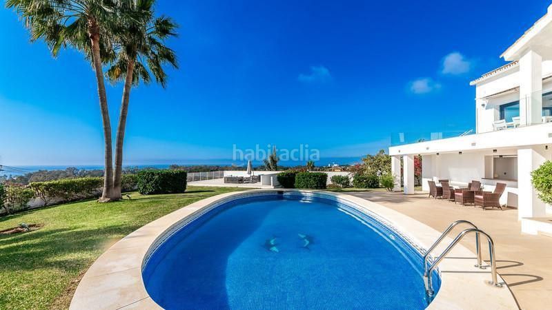 Foto e50254f9-4217-4e6e-9763-ae52db53e6d3. Alquiler casa lujo en Elviria Marbella
