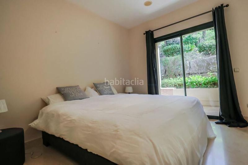 Foto 157cbbc1-61b9-4698-b02a-e40fe7012b24. Apartament amb aparcament piscina a los arqueros - puerto del almendro Benahavís