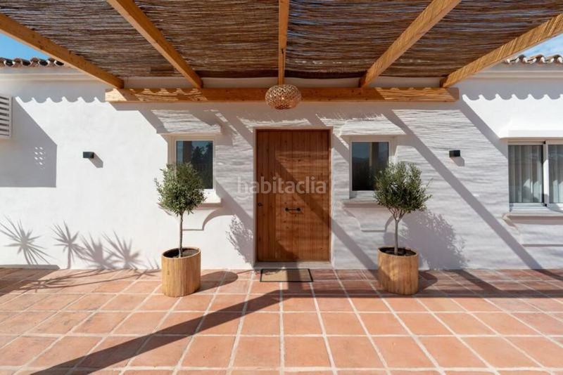 Foto 0809dcd0-c42b-430f-8dd6-db93f162751e. Casa amb aparcament piscina a Guadalmina Alta Marbella
