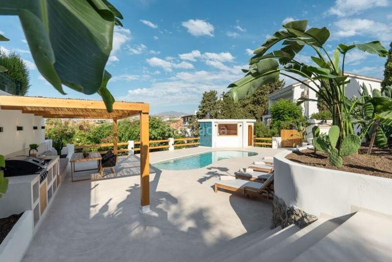 Foto f7298d5f-e4e2-4579-86c0-0e8c356e60d8. Casa amb aparcament piscina a Guadalmina Alta Marbella
